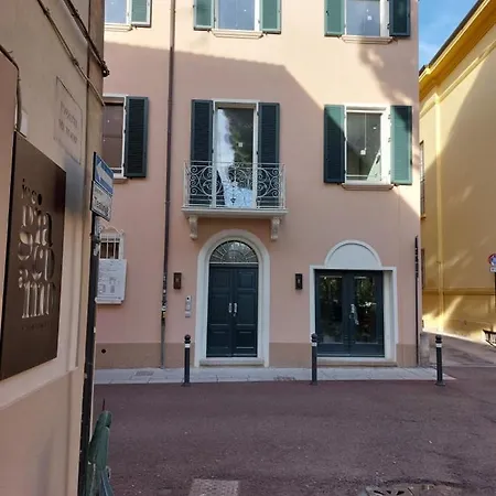 The 6 S Lägenhetshotell